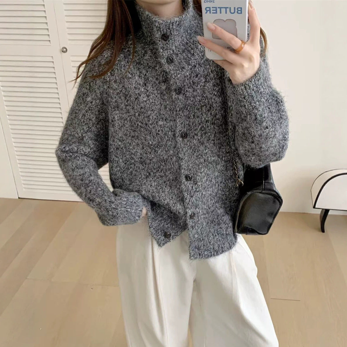 High neck single breasted sweater
