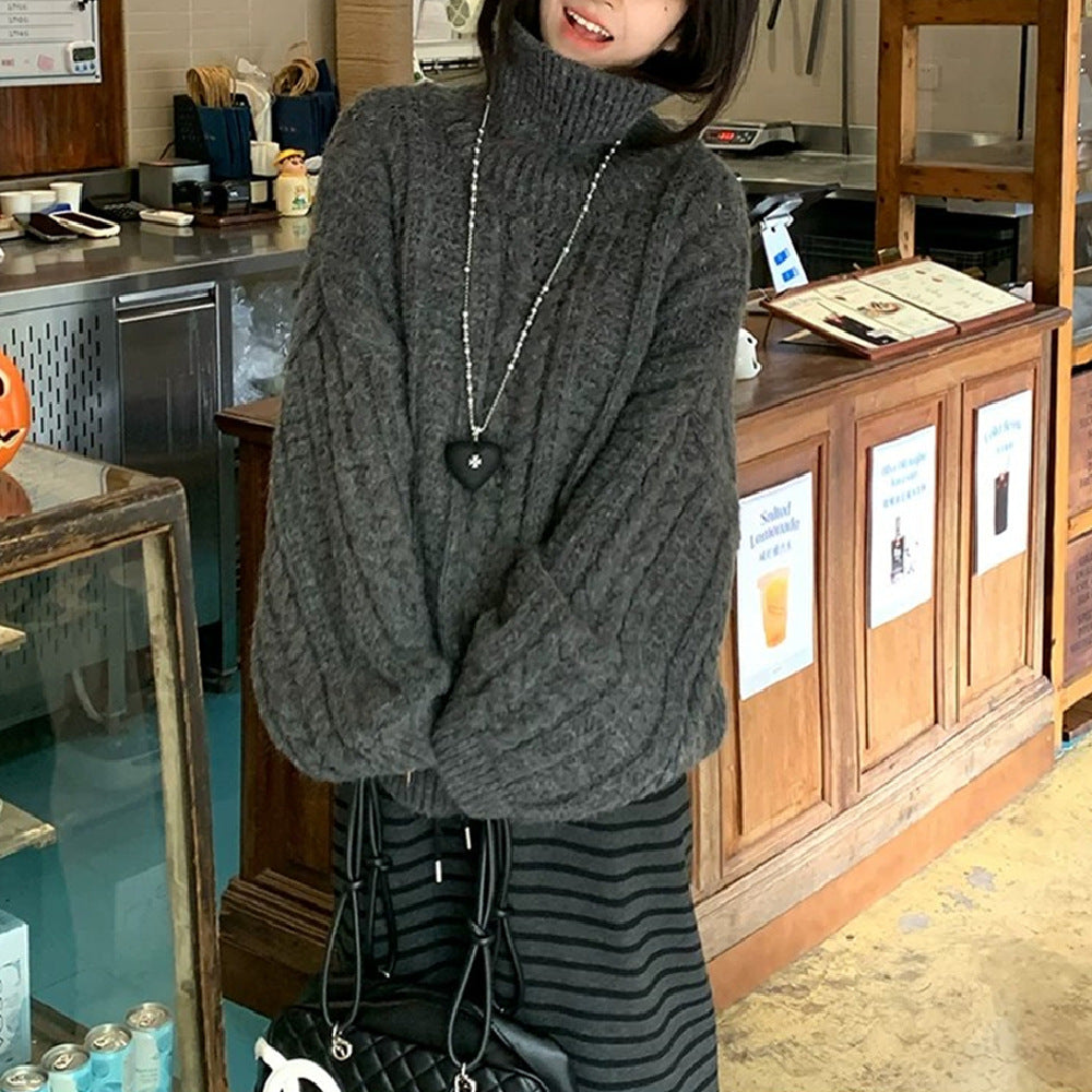 Loose long sleeved sweater