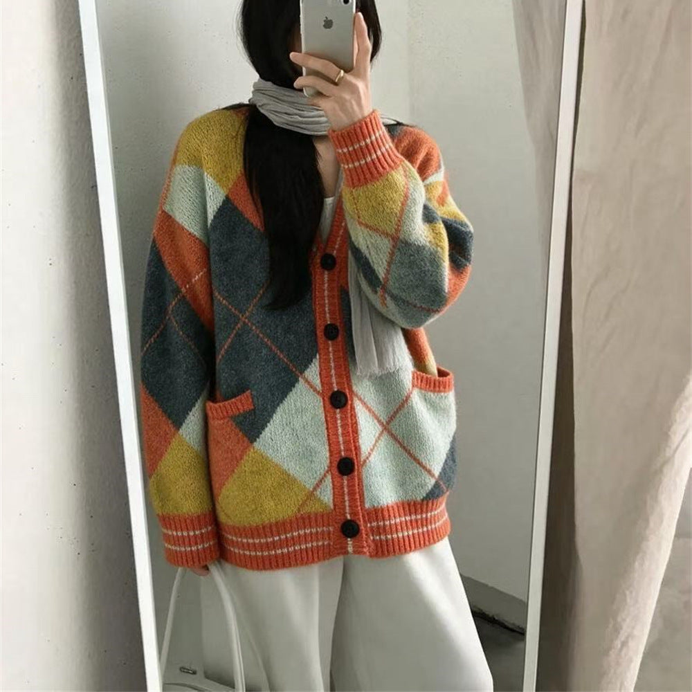 Color blocking diamond grid V-neck cardigan sweater