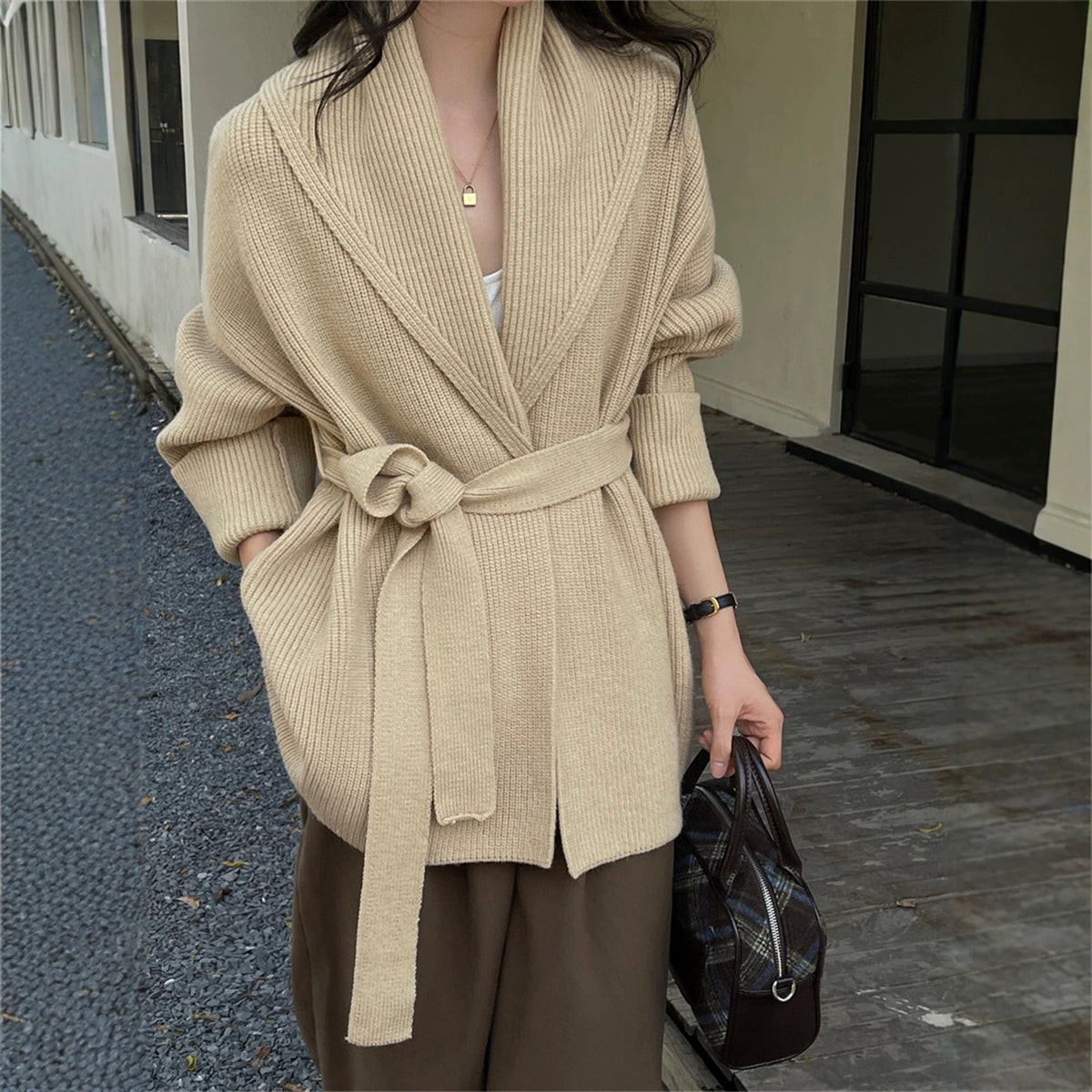 Loose lace up big collar cardigan sweater